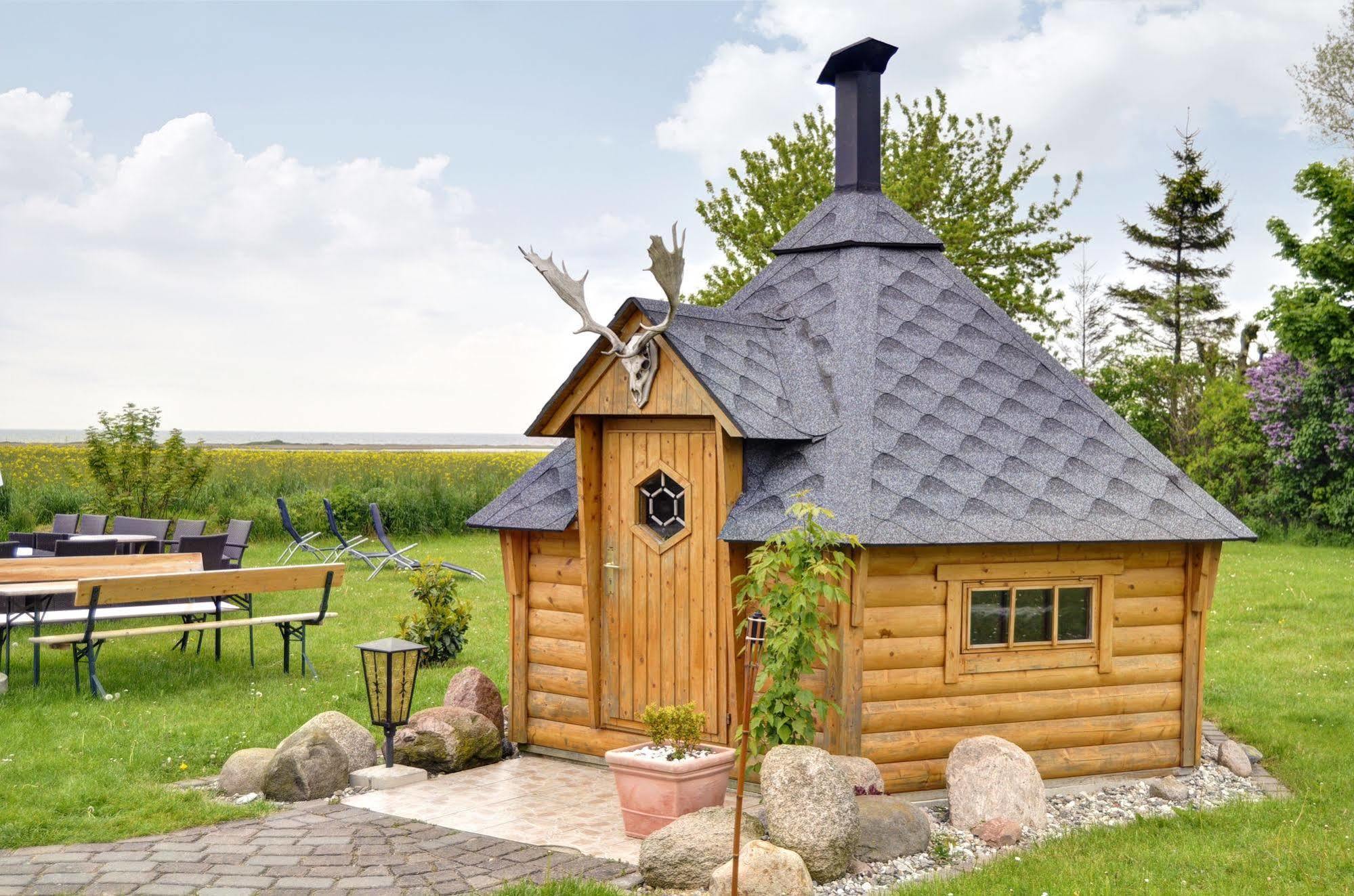 Pension Zum Riedensee Bastorf Exterior photo