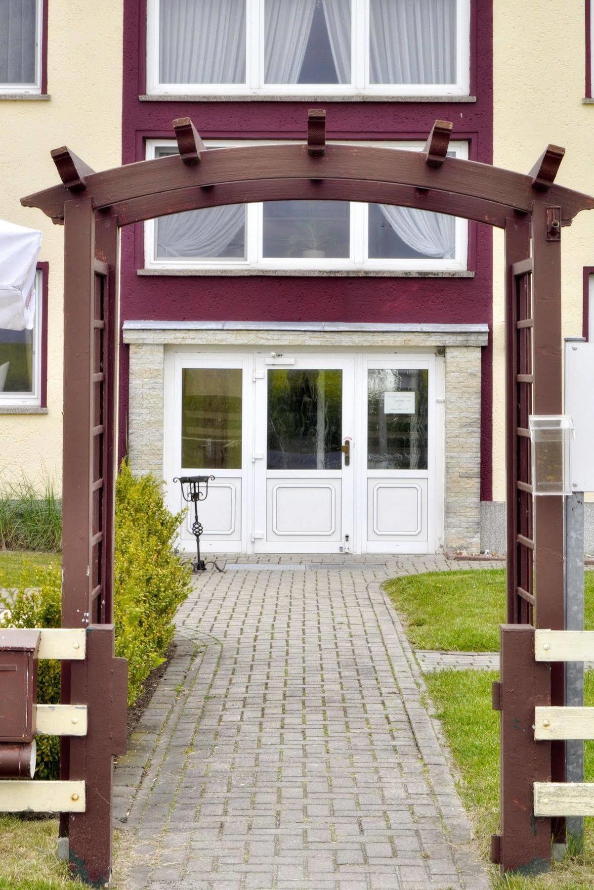 Pension Zum Riedensee Bastorf Exterior photo